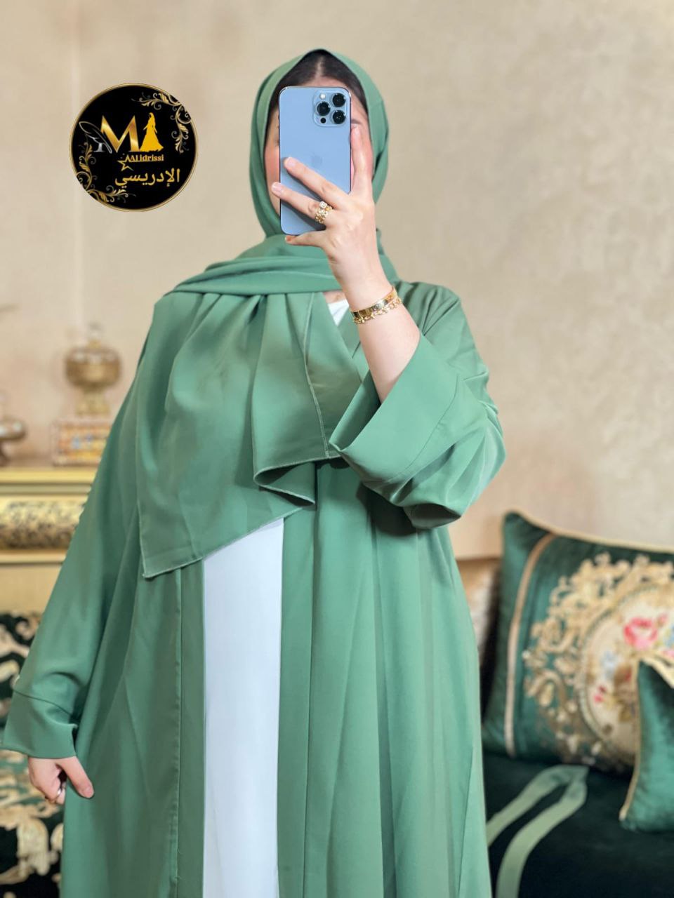 عباية أنيقة 2بياس بشال ابيض