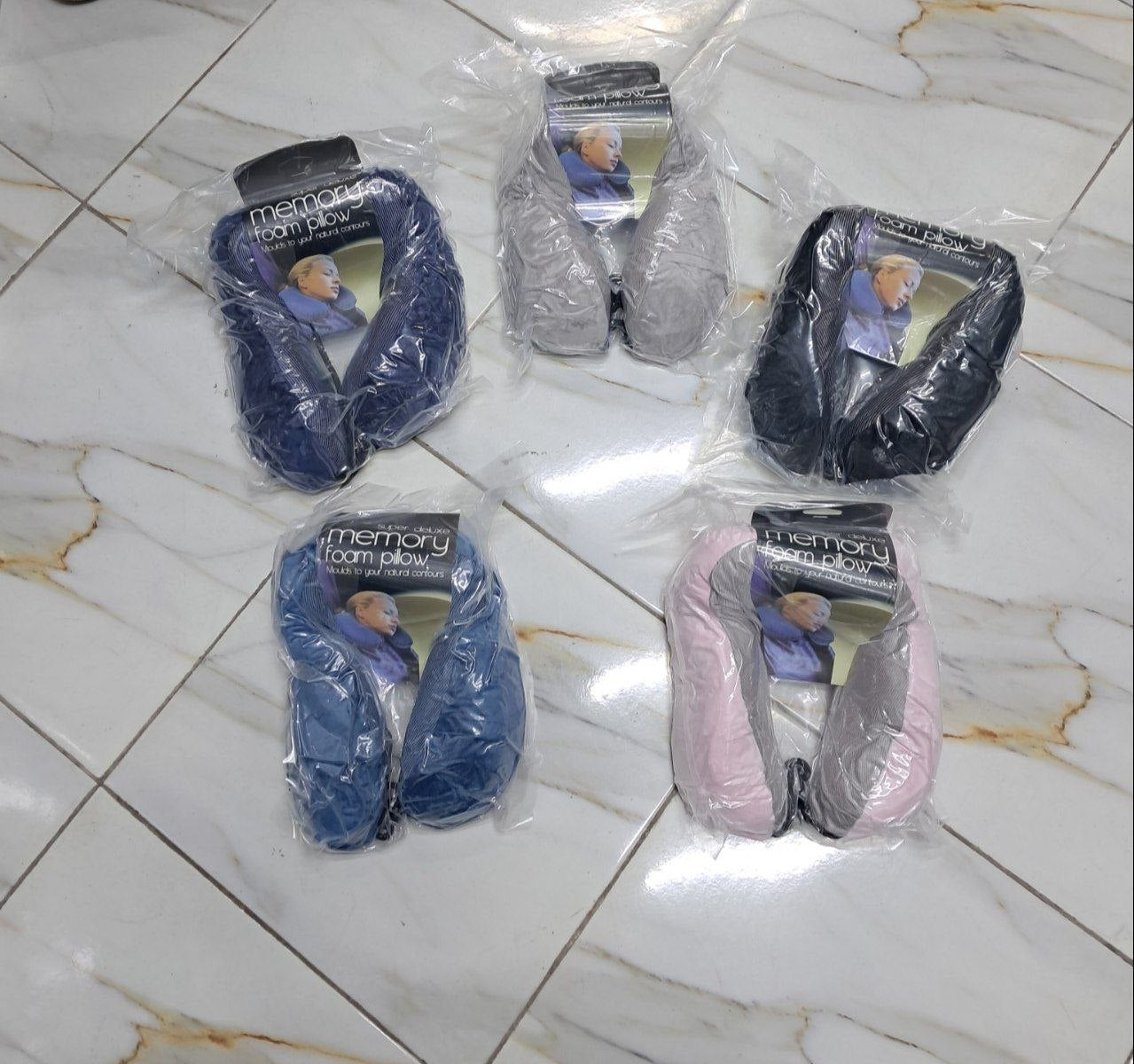 Oreiller cervical de cou en mousse وسادة عنق إسفنجية للرقبة وسادة السفر، رغوة الذاكرة، وسادة الرقبة الطائرة