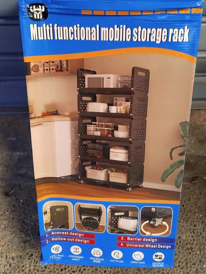 Multi functional mobile storage rack رفوف تخزين متنقل متعدد الوظائف