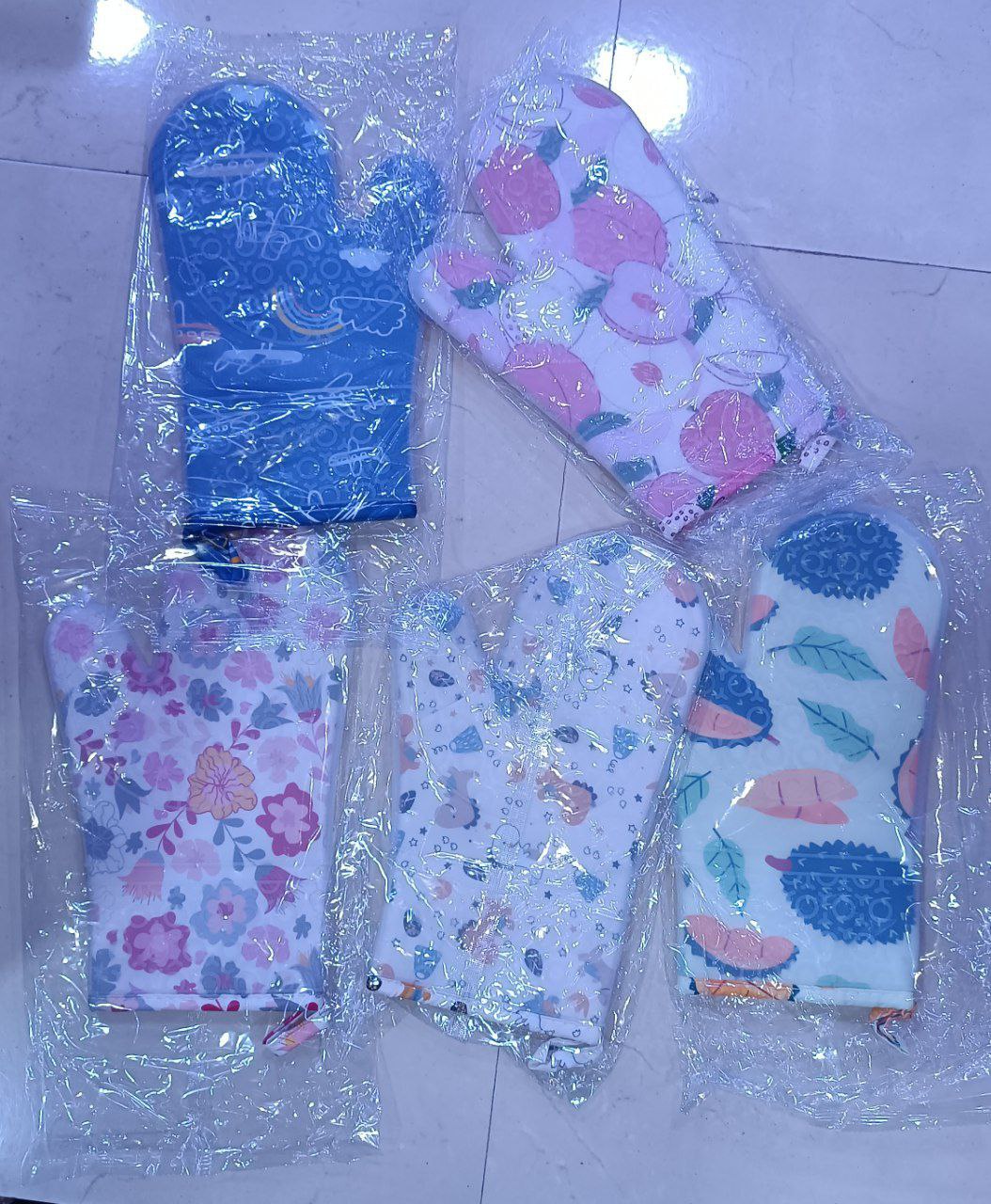 Silicone gloves قفازات سيليكون