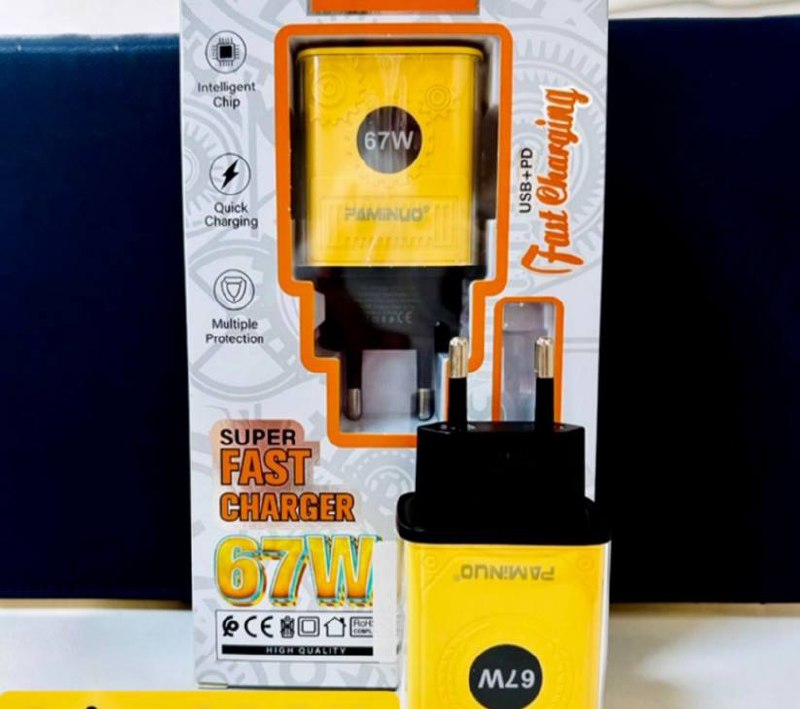 Fast charger 67W
