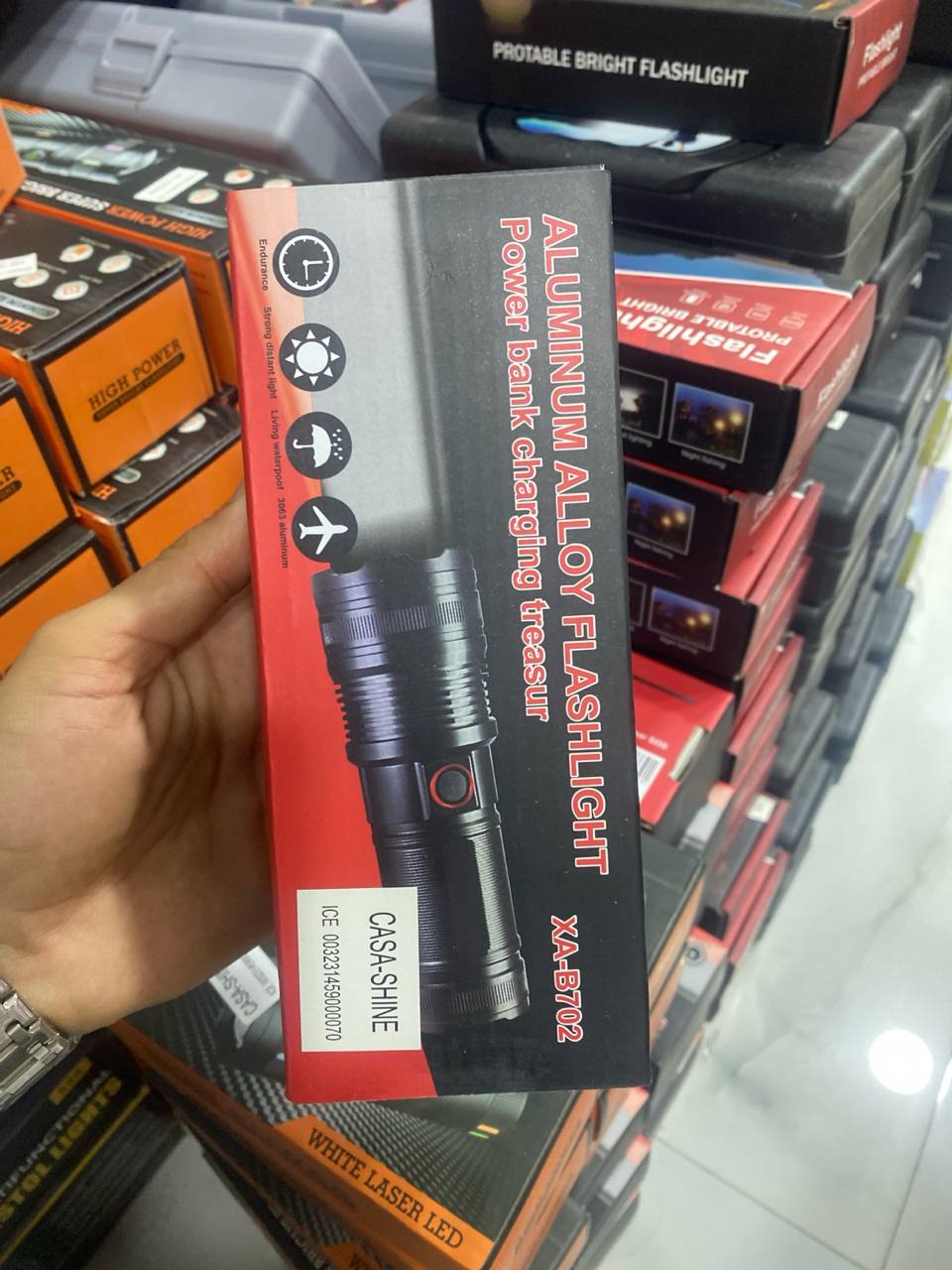 Power bank charging treasureh XA-8702 flashlight White laser LED مصباح يدوي عالي الطاقة فائق السطوع مع ليزر أبيض