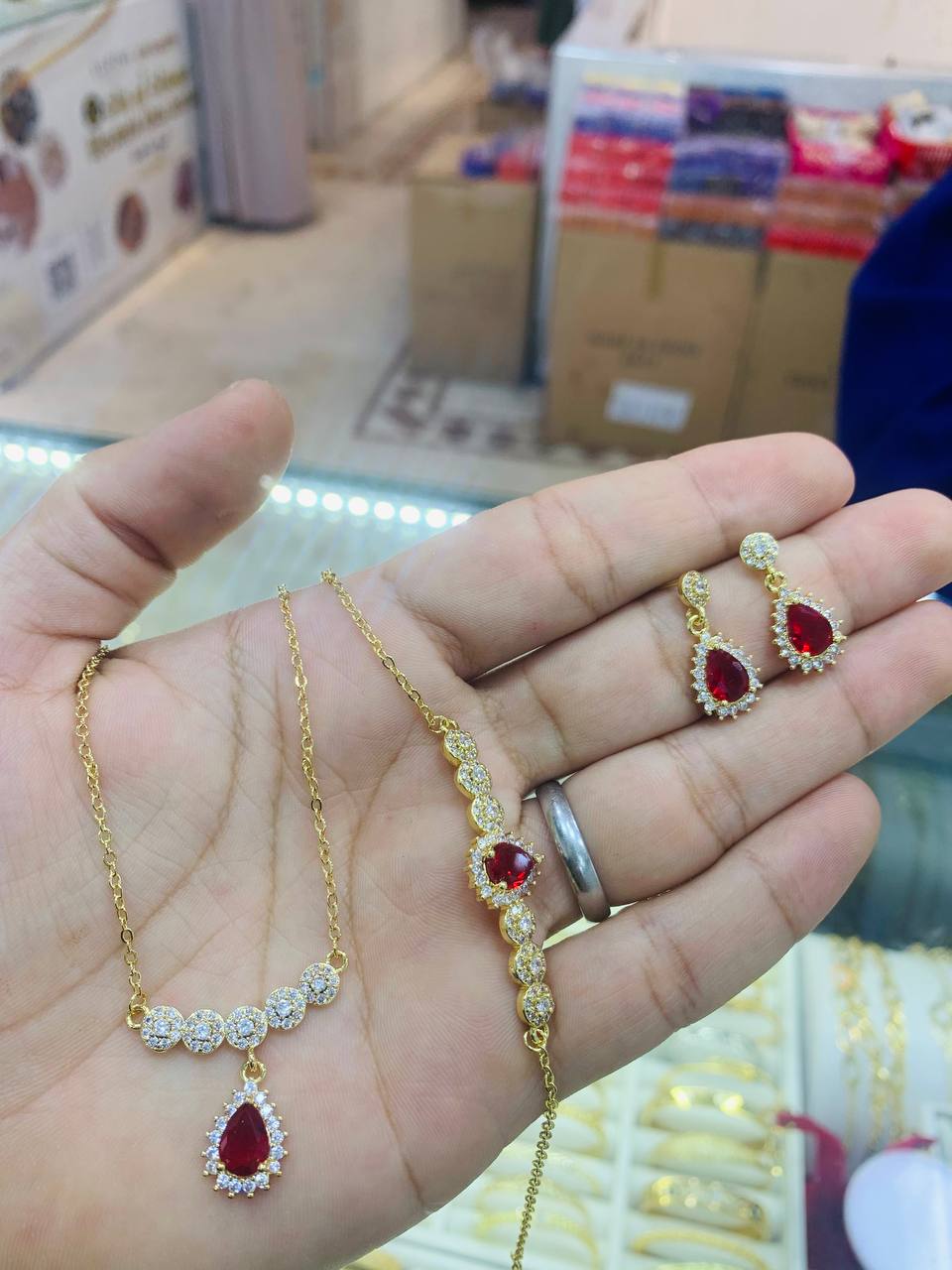 مجوهرات الشينوي