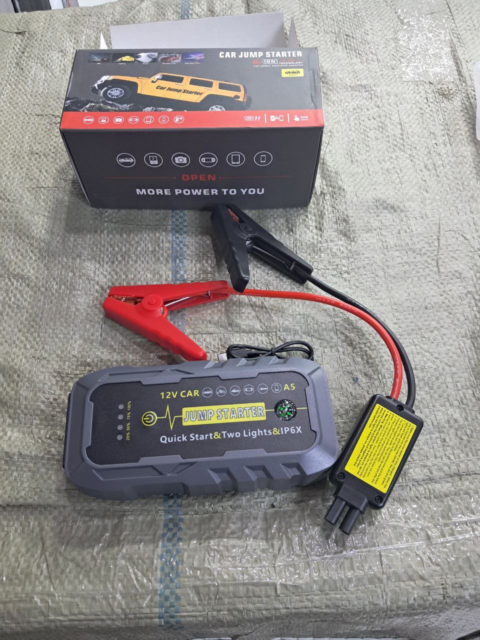 ديمارور Portable Car Jump Starter,2000A Jump Starter