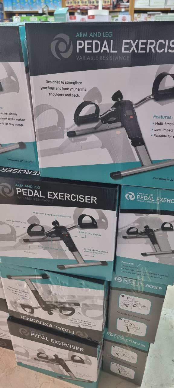 Arm and leg Pedal exerciser جهاز تمارين الدواسة للذراع والساق