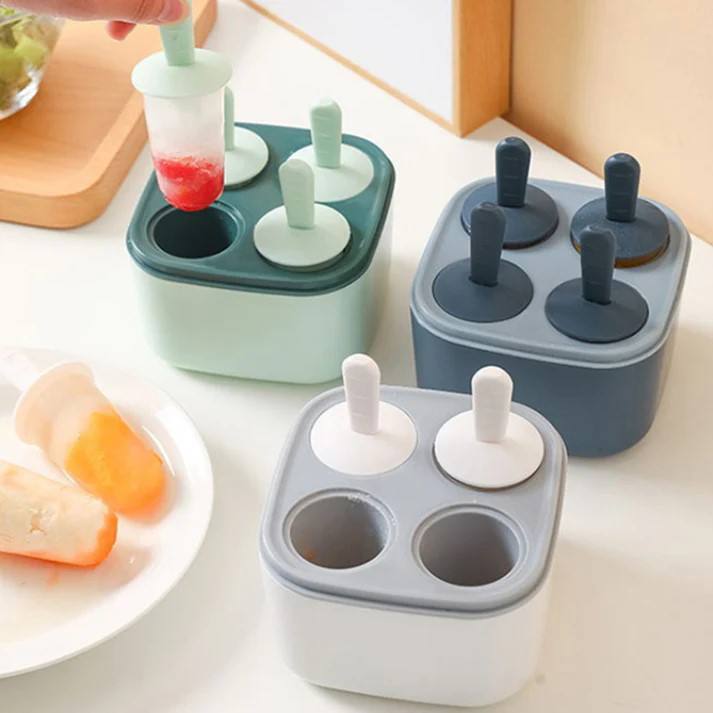 Moule à bâtonnets glacés, également appelé moule à glaces ou moule à esquimaux
