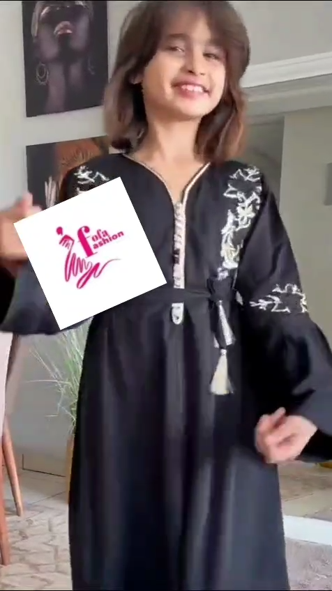 منتج من فئة ملابس أطفال