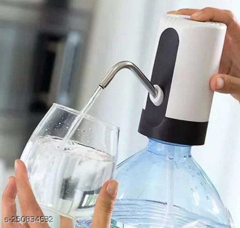 Water dispenser Pompe à eau électrique rechargeable pour bouteilles d'eau مضخة مياه كهربائية قابلة لإعادة الشحن لزجاجات المياه