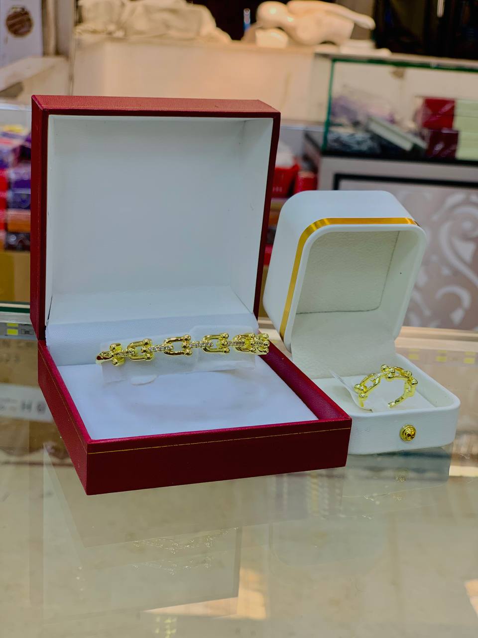 مجوهرات الشينوي
