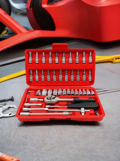 Ensemble de 46 outils de réparation automobile