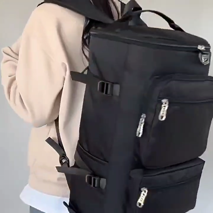 منتج من فئة حقائب سفر