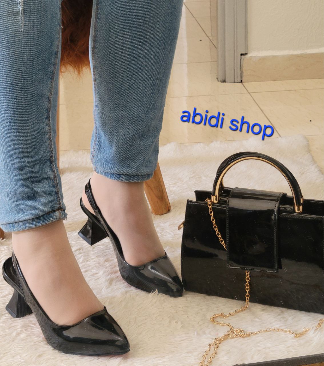 أنسومبل جلد بريو Ensemble cuir brillant