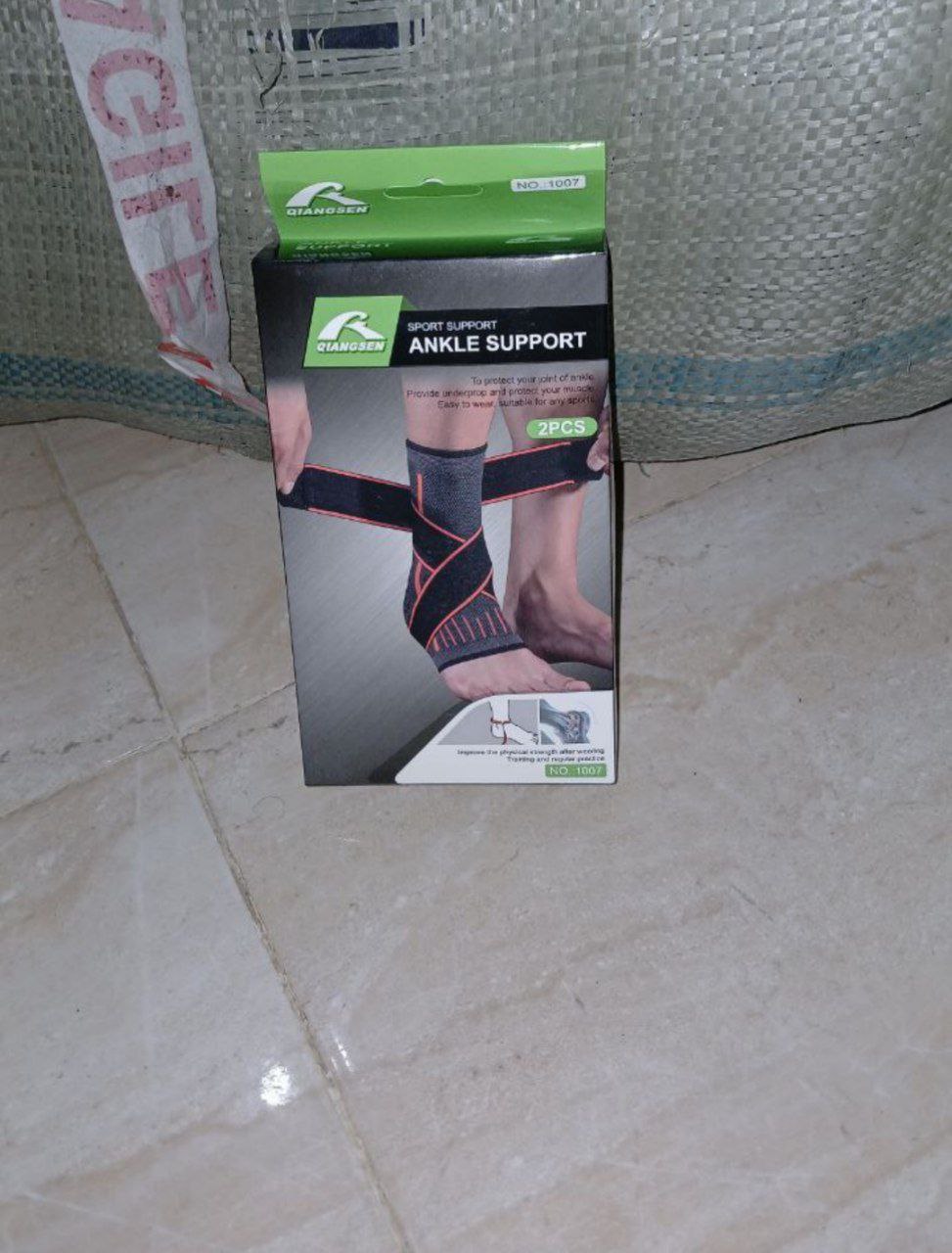 Ankle support Support de cheville دعامة للكاحل