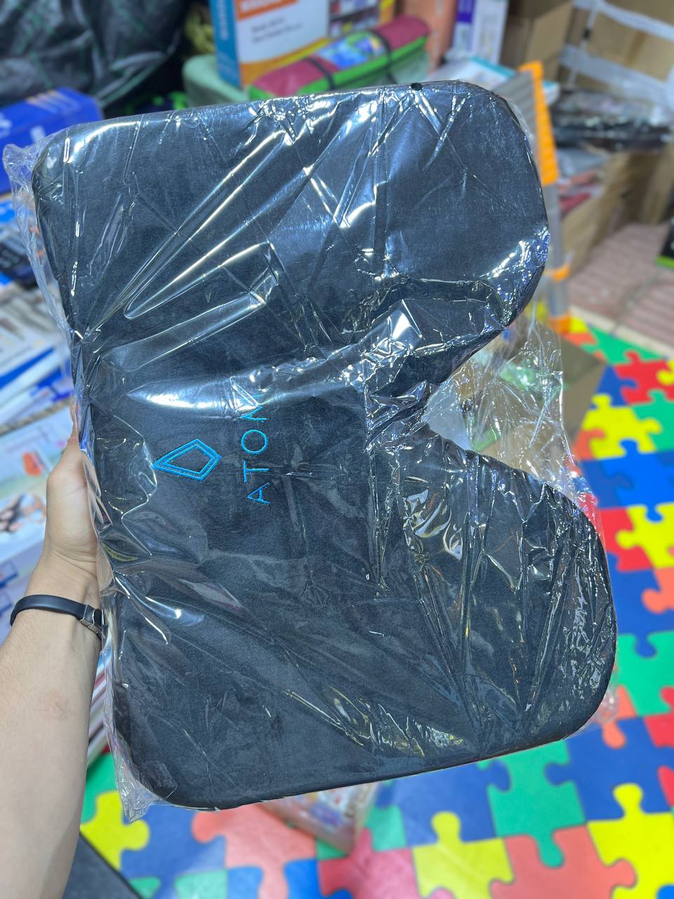 Coussin de confort, coussin de siège orthopédique en mousse à mémoire وسادة مريحة، وسادة مقعد من إسفنج الذاكرة العظمي لتخفيف آلام العصعص وأسفل الظهر
