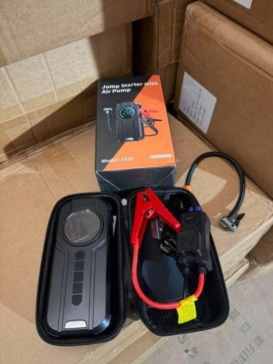 Jump Starter Air Pump مضخة هواء لتشغيل السيارة modèle 1920