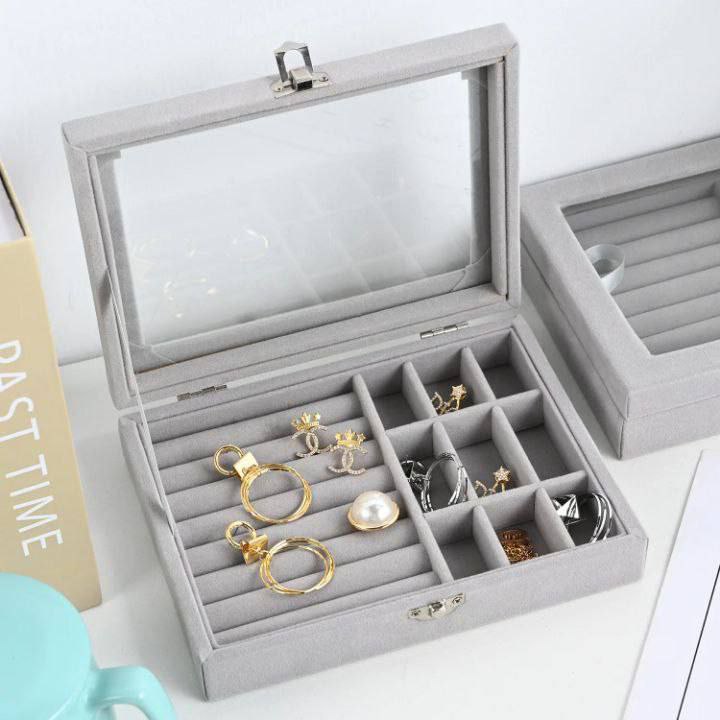 Boîte à Bijoux en Velours Gris avec Couvercle Transparent صندوق مجوهرات مخملي رمادي بغطاء شفاف