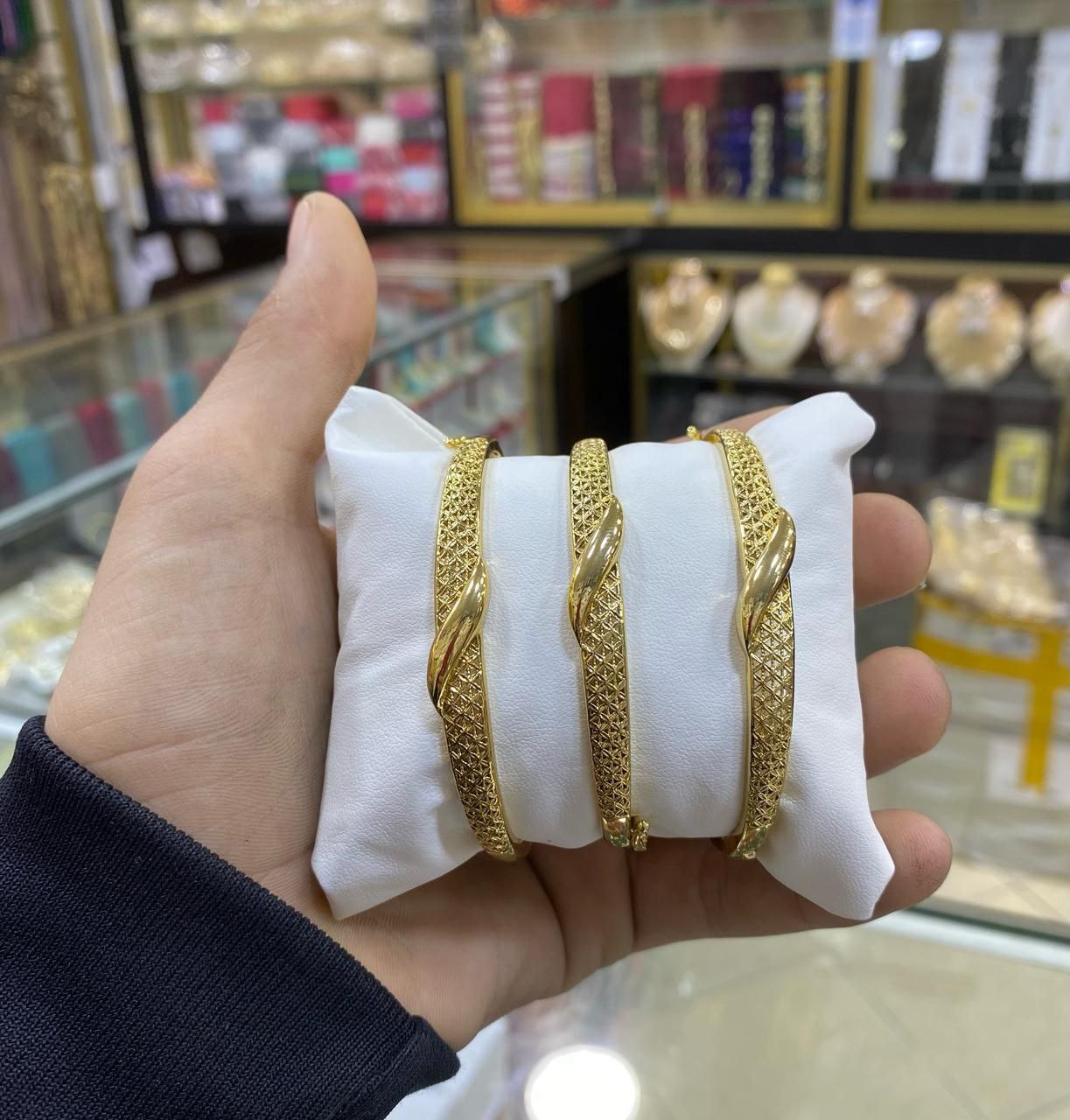 مجوهرات الأناقة