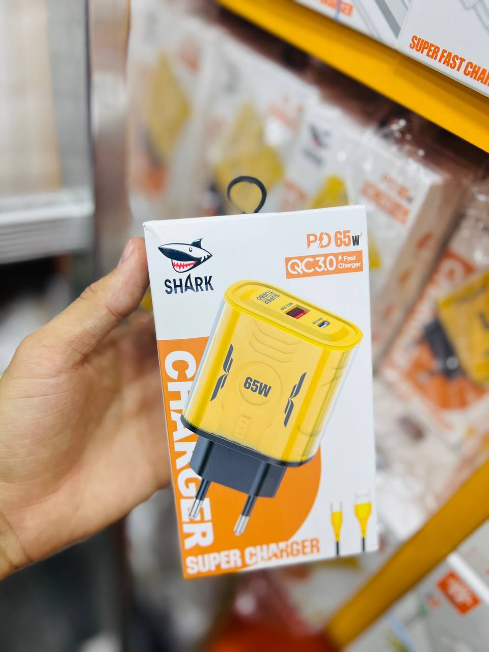 SHARK Super charger PD 65W QC3.0