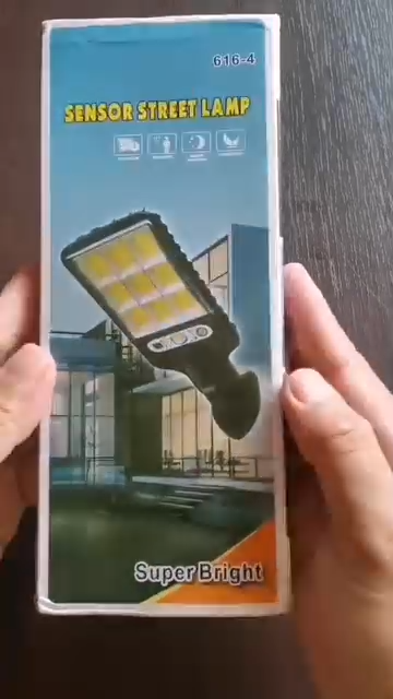 كشاف ضوئي يعمل بالطاقة الشمسية Projecteur Solaire LED 100W Lampes Solaires avec Détecteur de Mouvement, Étanche pour Cour, Jardin, Garage