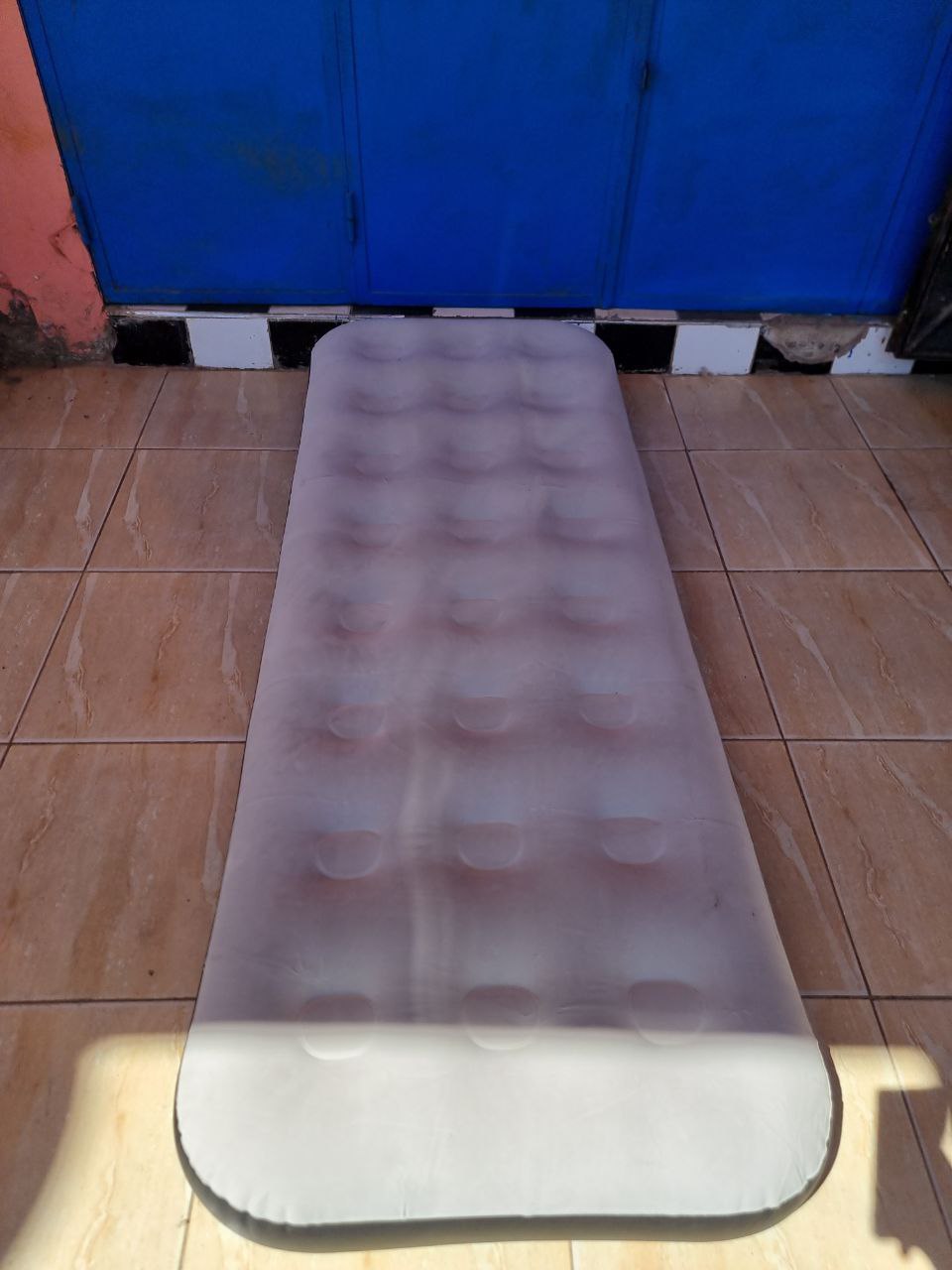 مرتبة هوائية قابلة للنفخ Inflatable Mattress