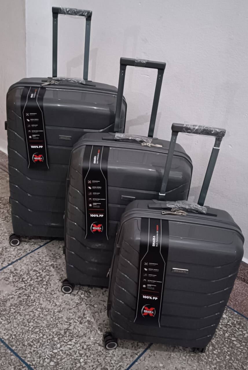 منتج من فئة حقائب سفر