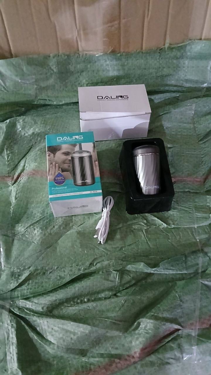 ماكينة حلاقة كهربائية صغيرة محمولة من دالينج للرجال والنساء Rasoirs électriques Mini rasoir électrique portable pour hommes et femmes