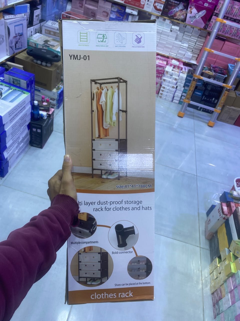 علاقة ملابس مقاومة للغبار لتخزين الملابس 41x41x188cm Portant à vêtements Anti-poussière pour ranger les vêtements YMJ-01