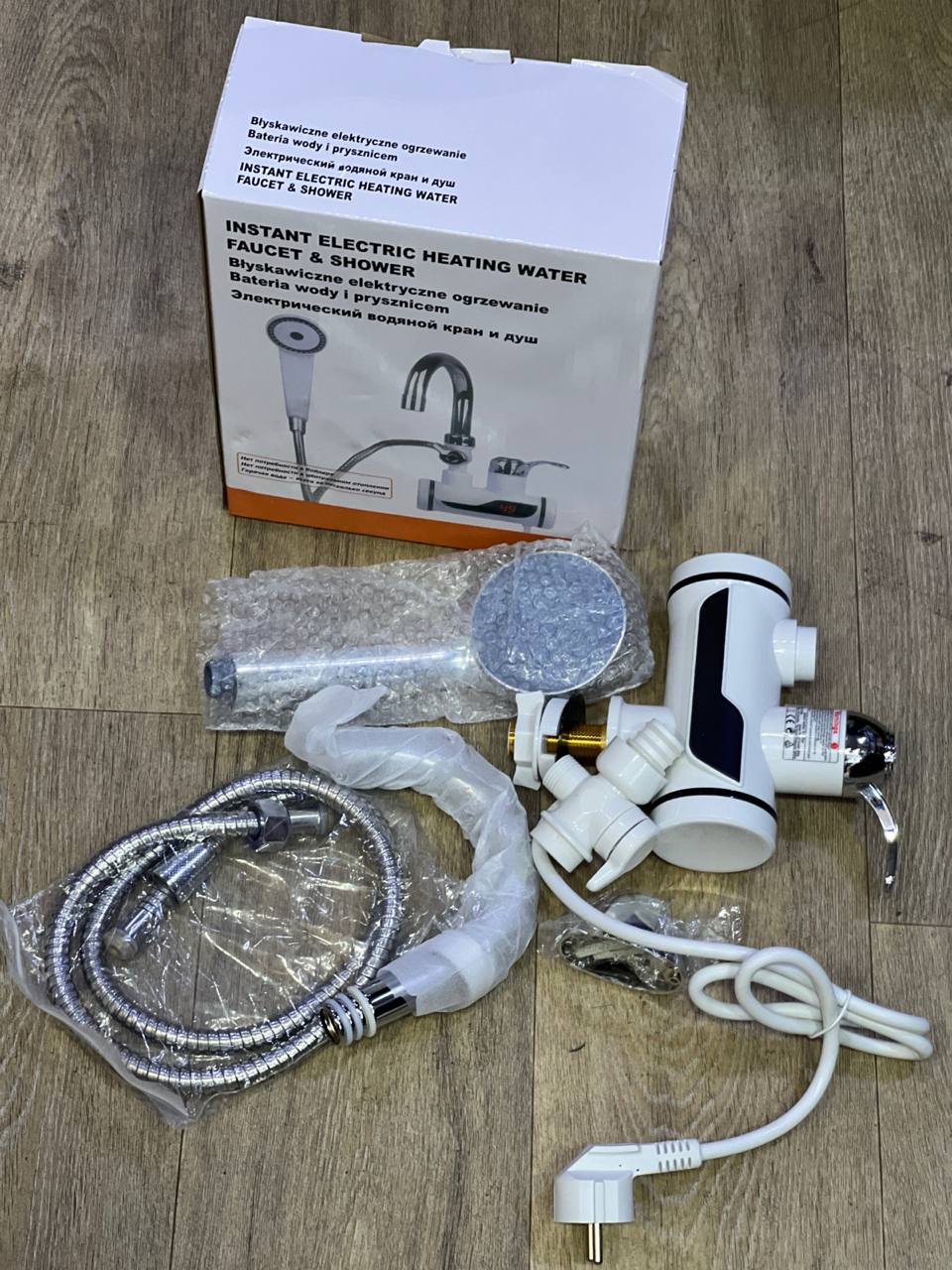 Robinet Chauffe-eau instantané électrique صنبور سخان الماء الكهربائي الفوري مع شاشة عرض درجة الحرارة