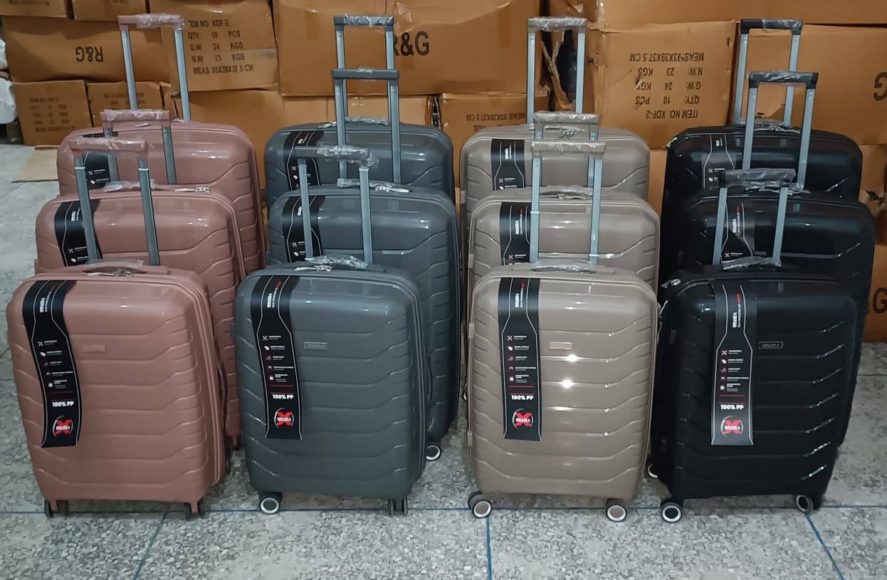 منتج من فئة حقائب سفر