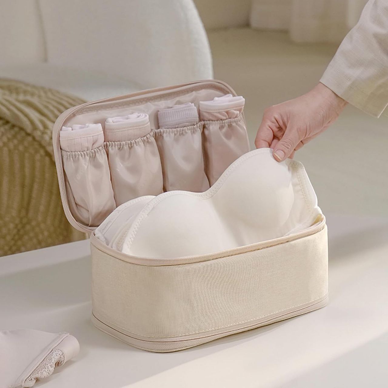 Pochette de voyage, pochette à lingerie حقيبة سفر، حقيبة ملابس داخلية، حقيبة تخزين حمالة صدر، حقيبة تخزين متعددة الطبقات، حقيبة تخزين سفر لرحلات العمل، معالجة طاردة للماء