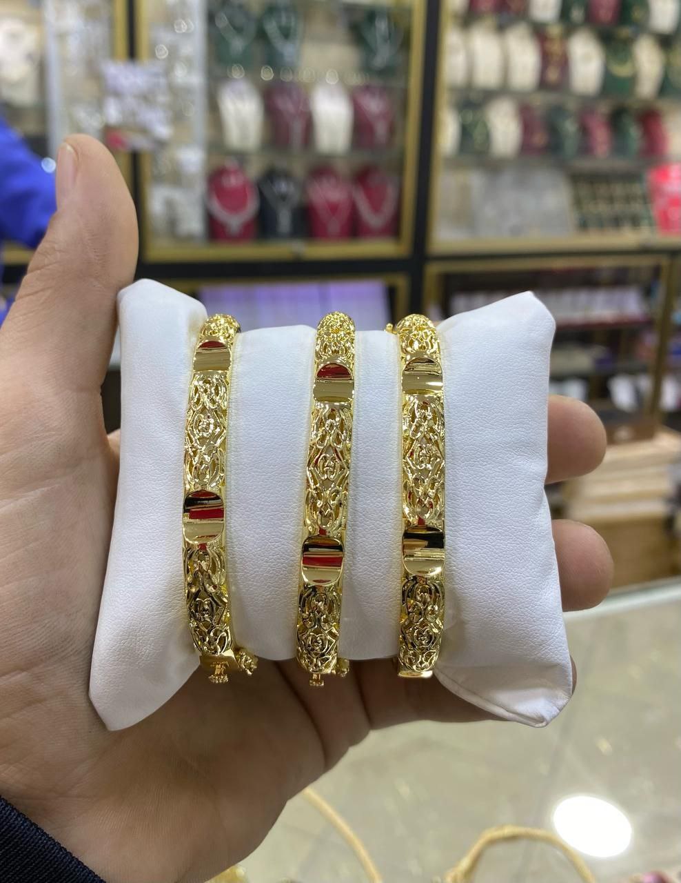 مجوهرات الأناقة