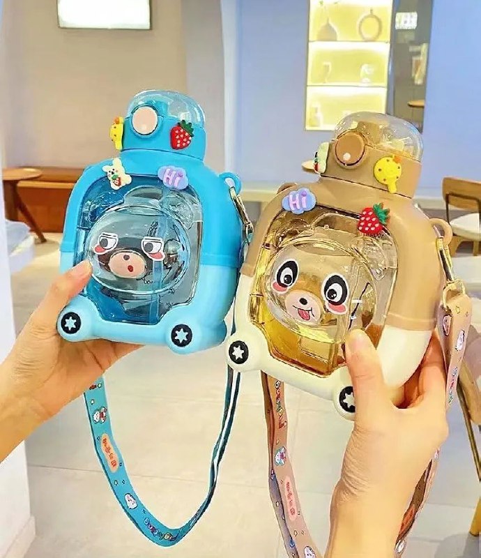 زجاجة مياه محمولة على شكل دب Cute Designer Teddy Water Bottle Bouteille d'eau portable en forme d'ourson avec paille
