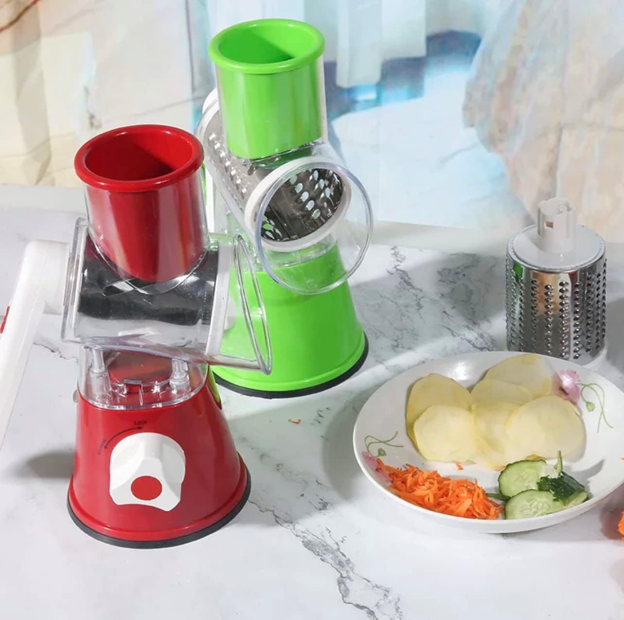 Tabletop drum grater Coupe-légumes manuel, trancheuse oignon pomme de terre carotte râpe avec 3 lames مبشرة جبن قطاعة ماندولين، مطحنة
