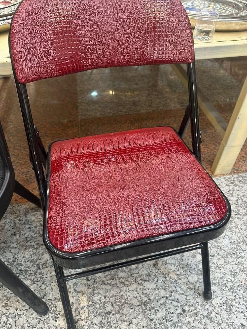 Chaise pliante pour la maison كرسي منزلي قابل للطي