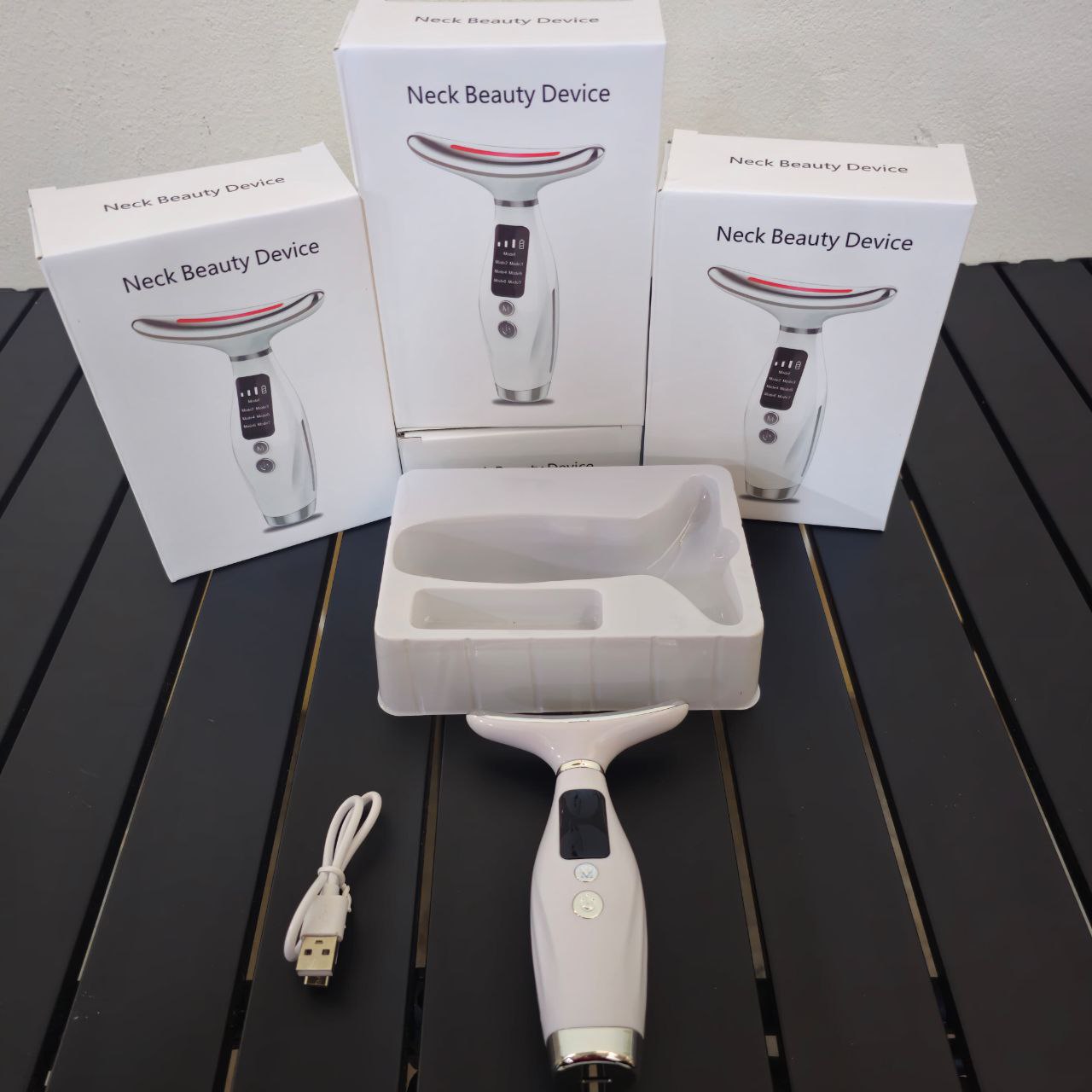 جهاز تدليك الوجه والرقبة، جهاز للعناية بالبشرة Neck Beauty Device Appareil de massage du visage et du cou, soin et lifting de la peau