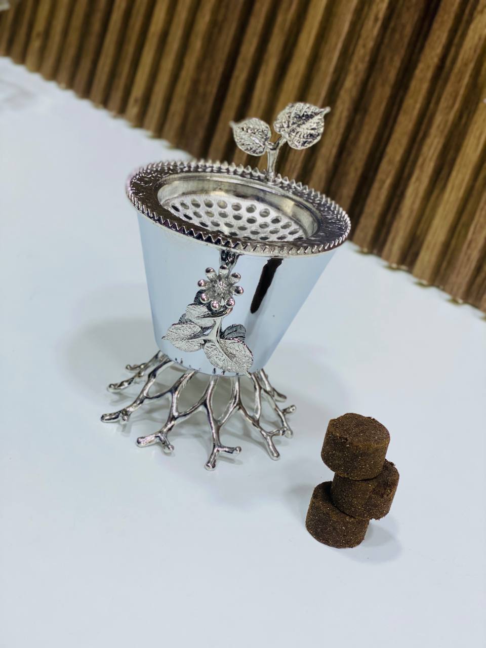 منتج من فئة بخورومباخر