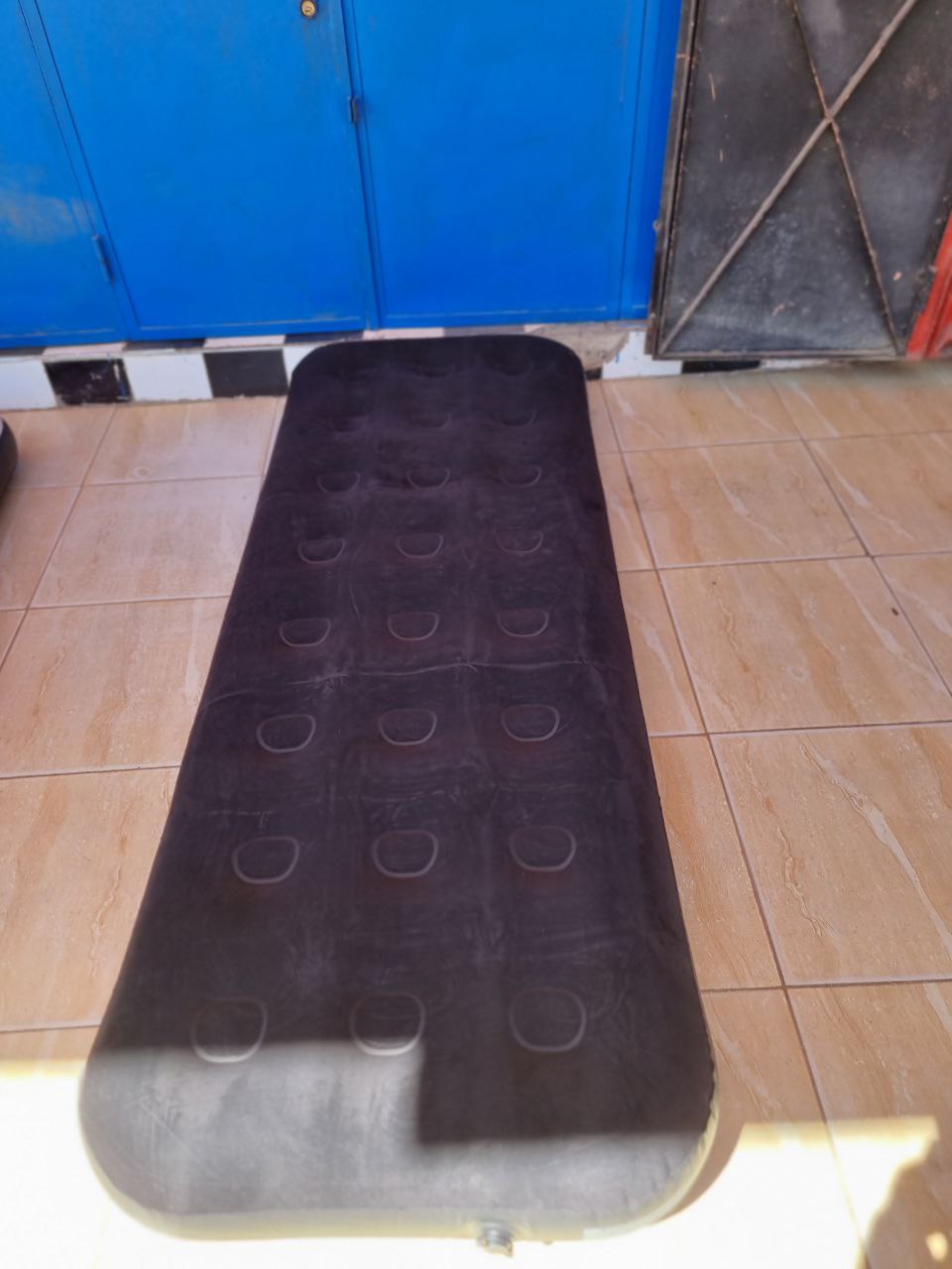مرتبة هوائية قابلة للنفخ Inflatable Mattress