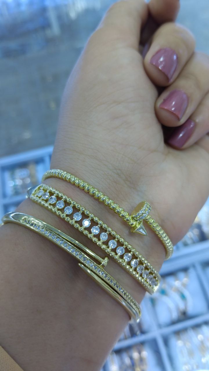 Bracelets 3 برسلي