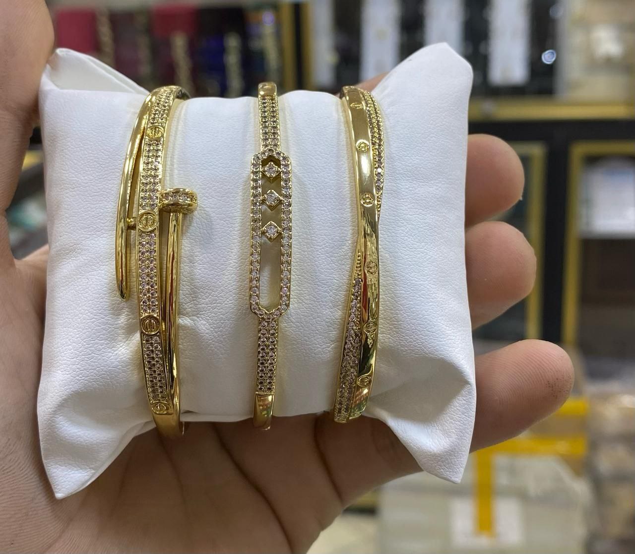 مجوهرات الأناقة