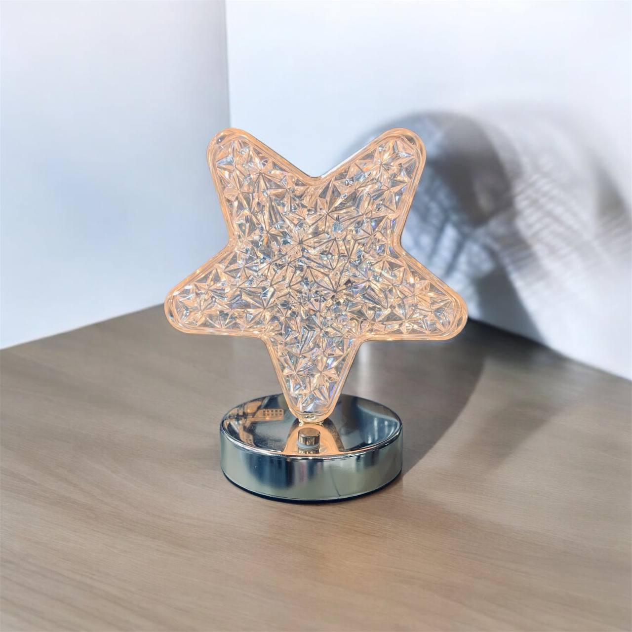 Lampe en cristal en forme d'étoile