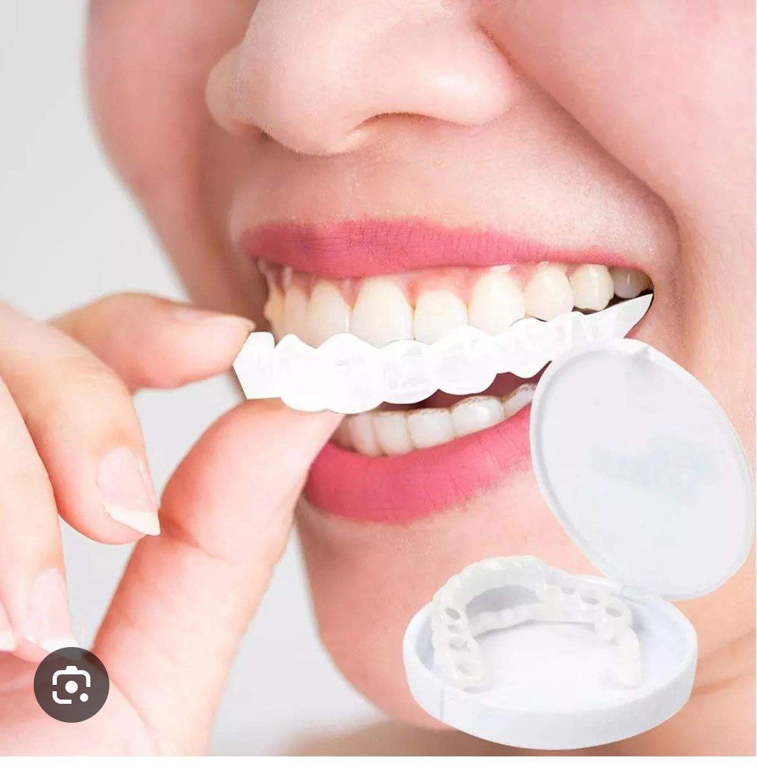 Ensemble De Protège Dents Flexibles Blancs مجموعة واقيات الفم المرنة باللون الأبيض