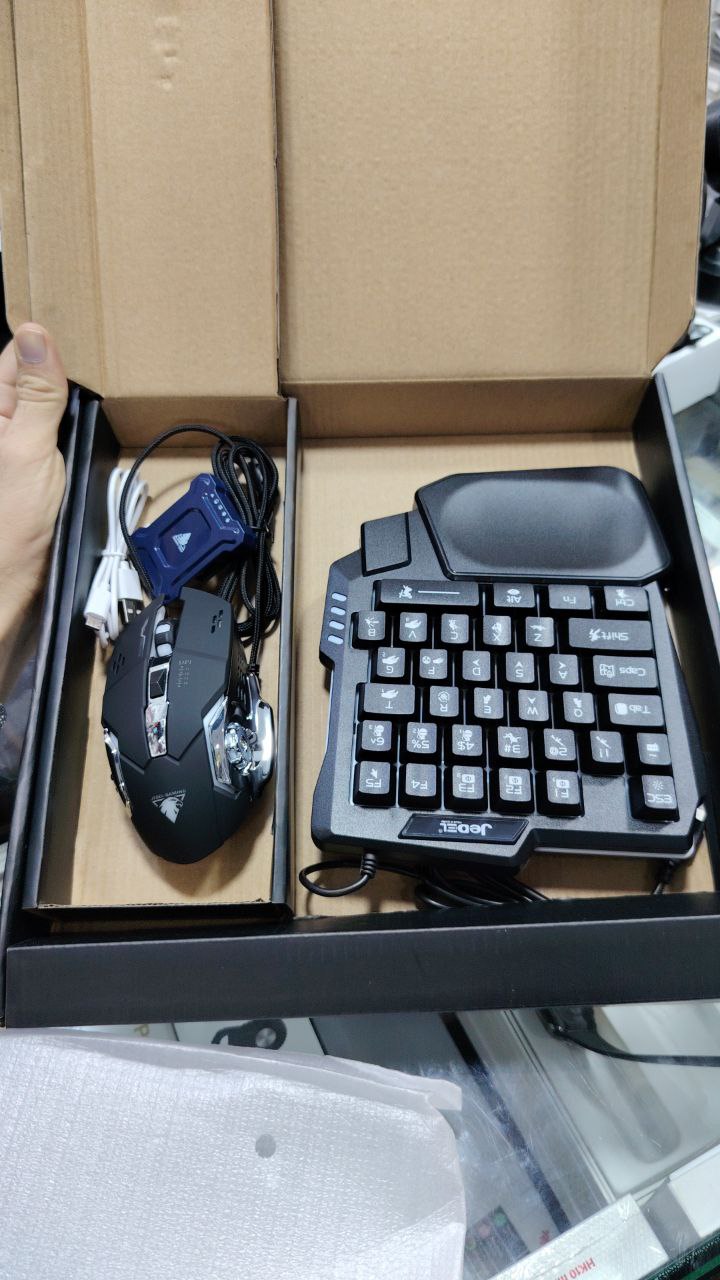 Jeu mobile 4 en 1 Combo Pack Clavier Souris Convertisseur Jeu pour Android iOS, PUBG Mobile