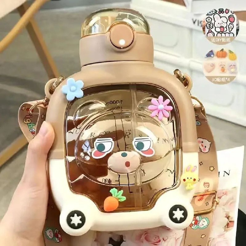 زجاجة مياه محمولة على شكل دب Cute Designer Teddy Water Bottle Bouteille d'eau portable en forme d'ourson avec paille