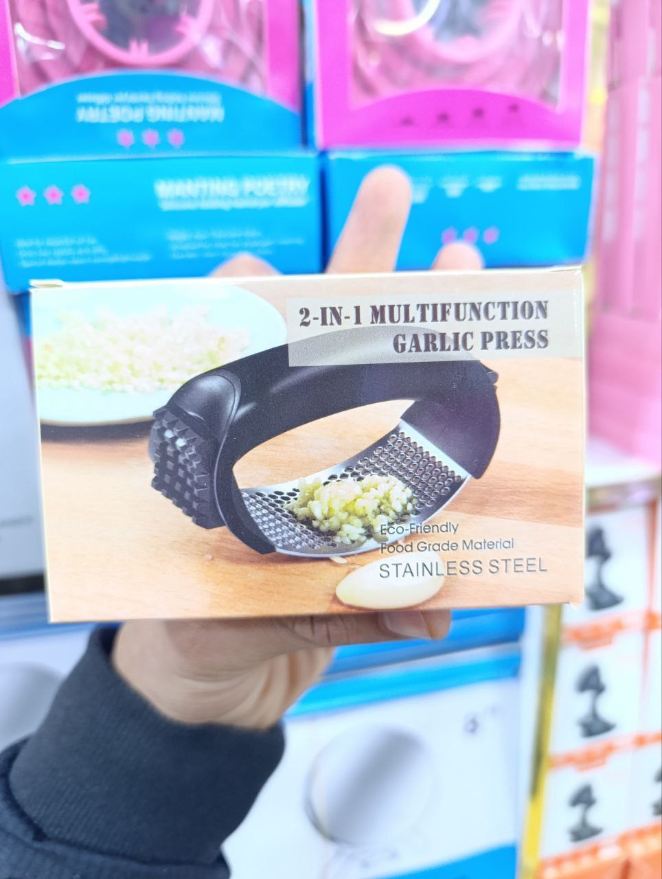 مقشرة ثوم من الفولاذ المقاوم للصدأ والسيليكون Basculeur d'ail Éplucheur d'ail en silicone en acier inoxydable