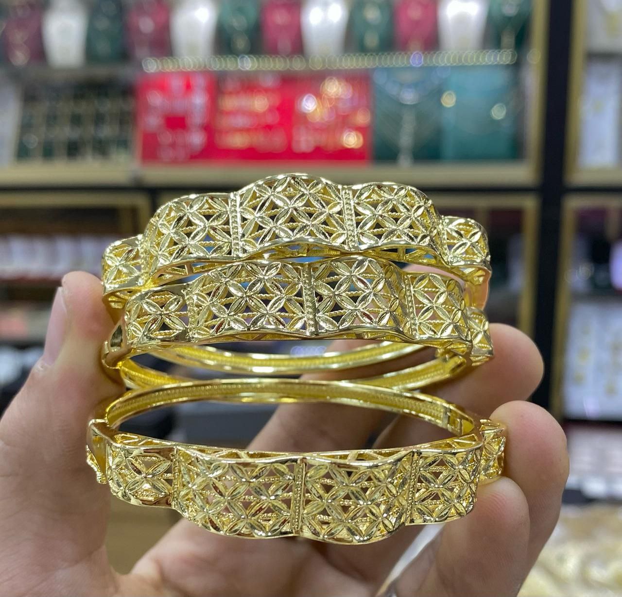 منتج من فئة مجوهرات براسليات