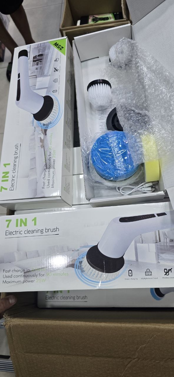 Brosse électrique rechargeable فرشاة كهربائية قابلة لإعادة الشحن