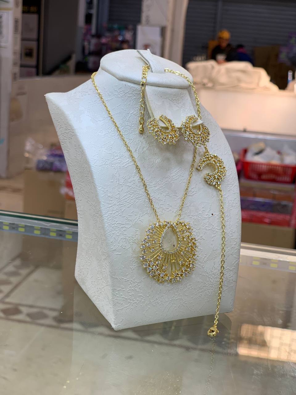 مجوهرات الشينوي