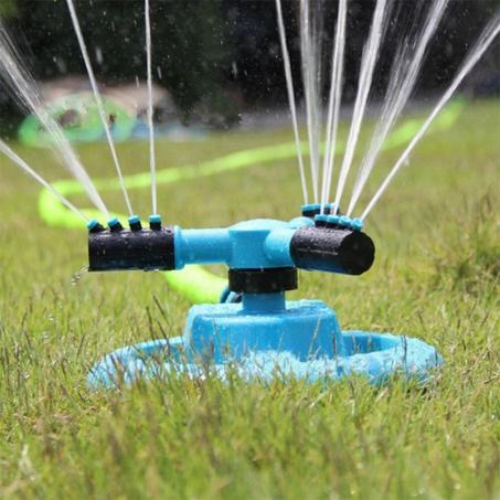 Lawn sprinklerArroseur de pelouse rotatif automatique رشاش العشب