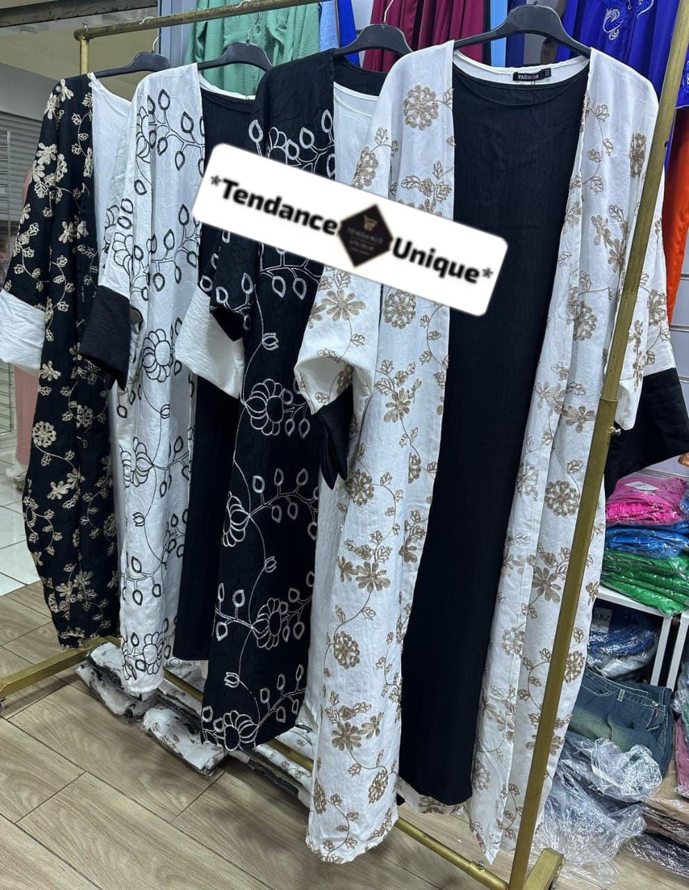 كسوة 2بياس لولان مطروز طويلة و مستورة للمحجبات وغير المحجبات بالوان زاهية