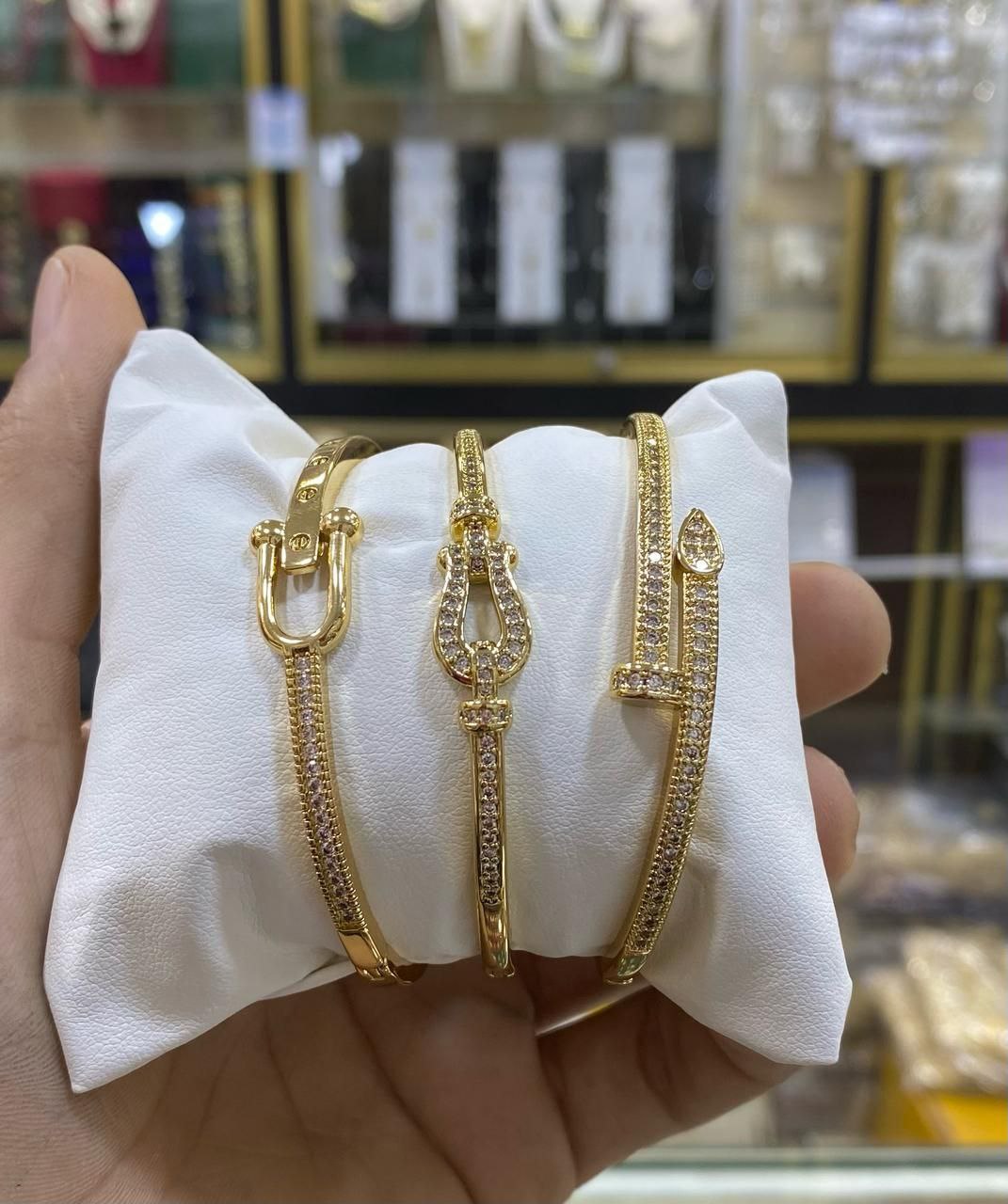 مجوهرات الأناقة
